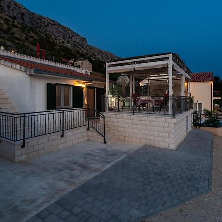 Kuca Za Odmor R&A Villa Подстрана Екстериор снимка